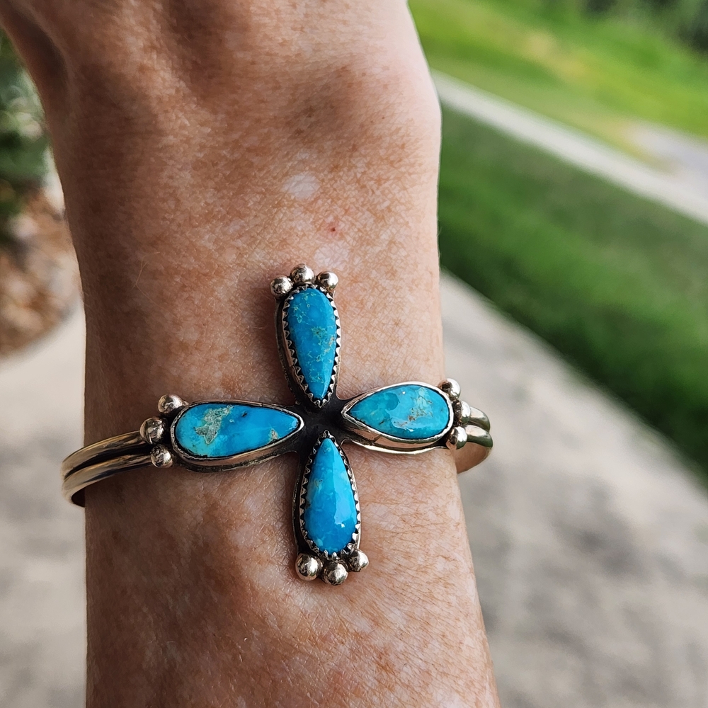 Turquoise Cross Cuff - Picture 10 of 10